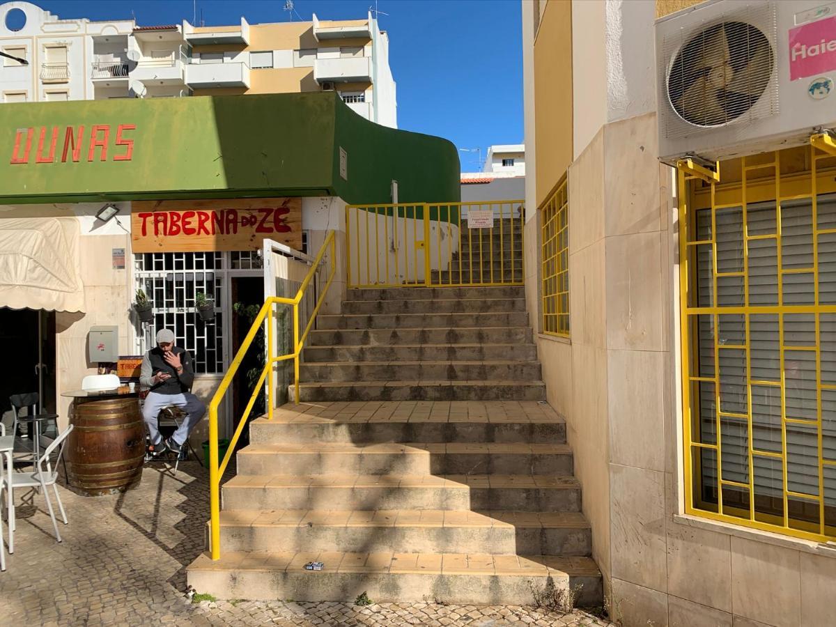 Eine Wohnung Fuer Den Perfekten Urlaub !!! Quarteira Exterior photo