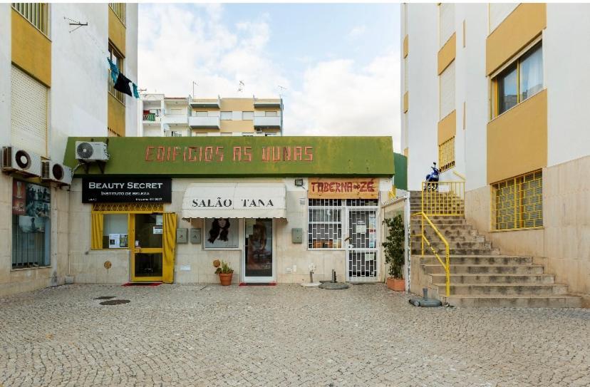 Eine Wohnung Fuer Den Perfekten Urlaub !!! Quarteira Exterior photo