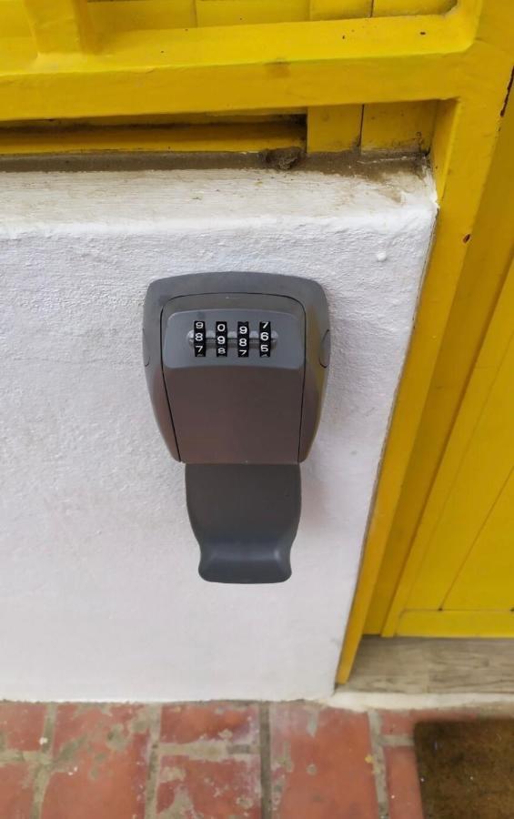 Eine Wohnung Fuer Den Perfekten Urlaub !!! Quarteira Exterior photo